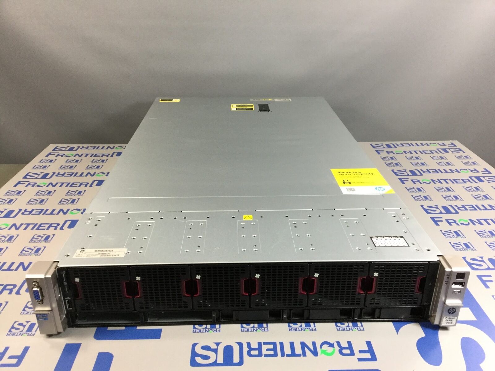 HPE Proliant DL560 Gen8 SFF CTO Server 686792-B21