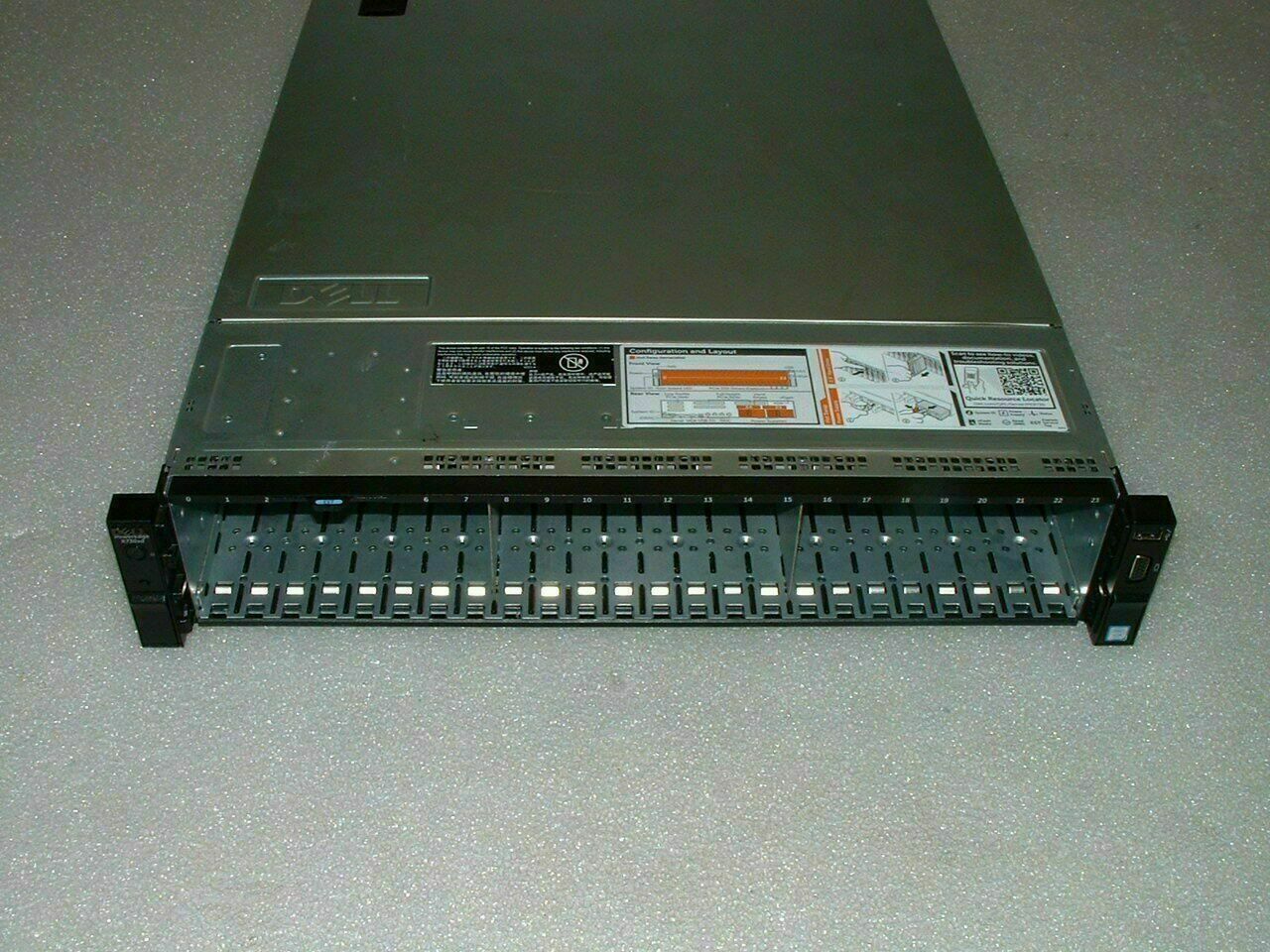 Dell Poweredge R730xd 24SFF + 2FF 2x E5-2667 v3 3.2ghz / 128gb / H730 / 2x 750w