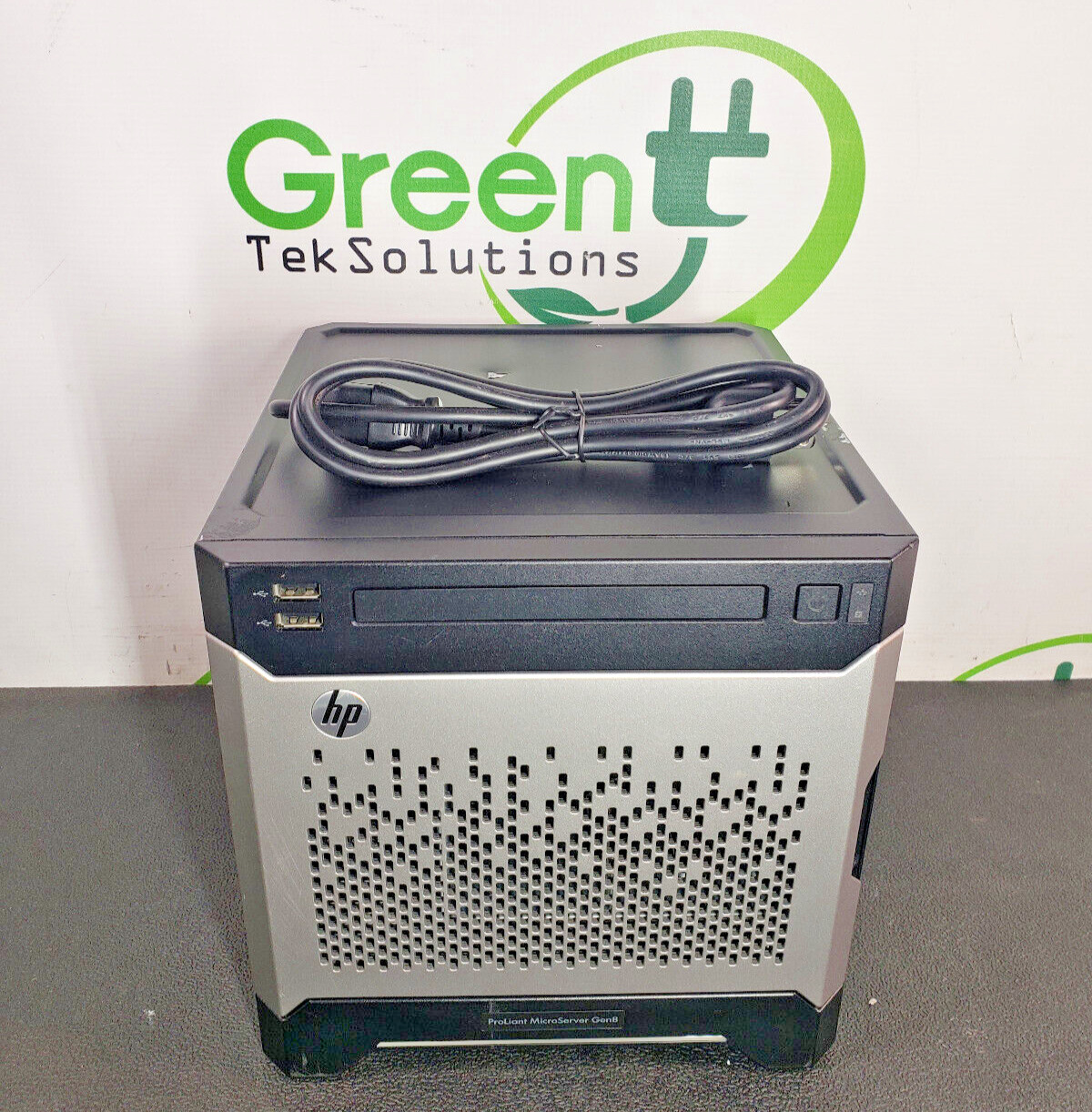 HP Microserver G8 1x G1610T 2.3GHz 16GB 4-Bay 3.5″ iLO4 B120i Storage Desktop