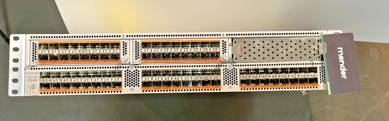 CISCO Nexus 5596UP 48x SFP+ Switch + 2 x N55-M16UP 16x 10GbE SFP+ Modules – USED