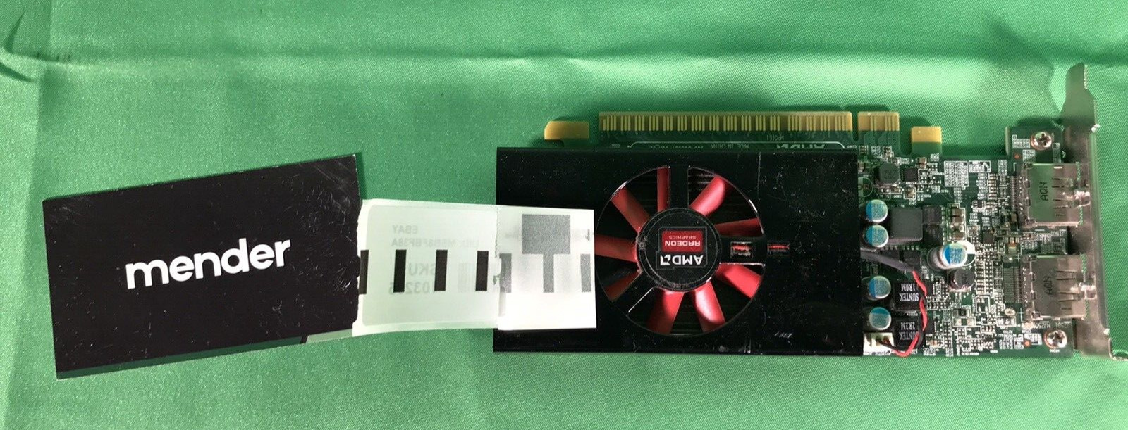 Dell AMD Radeon 0TDMFC GRAFIC CARD. USED