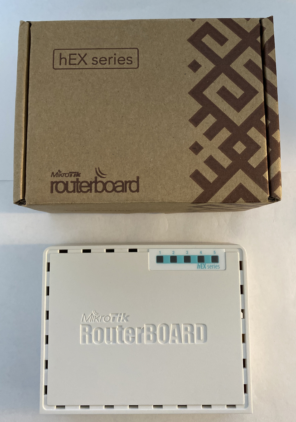 MikroTik hEX lite RB750r2 MPLS Router – White
