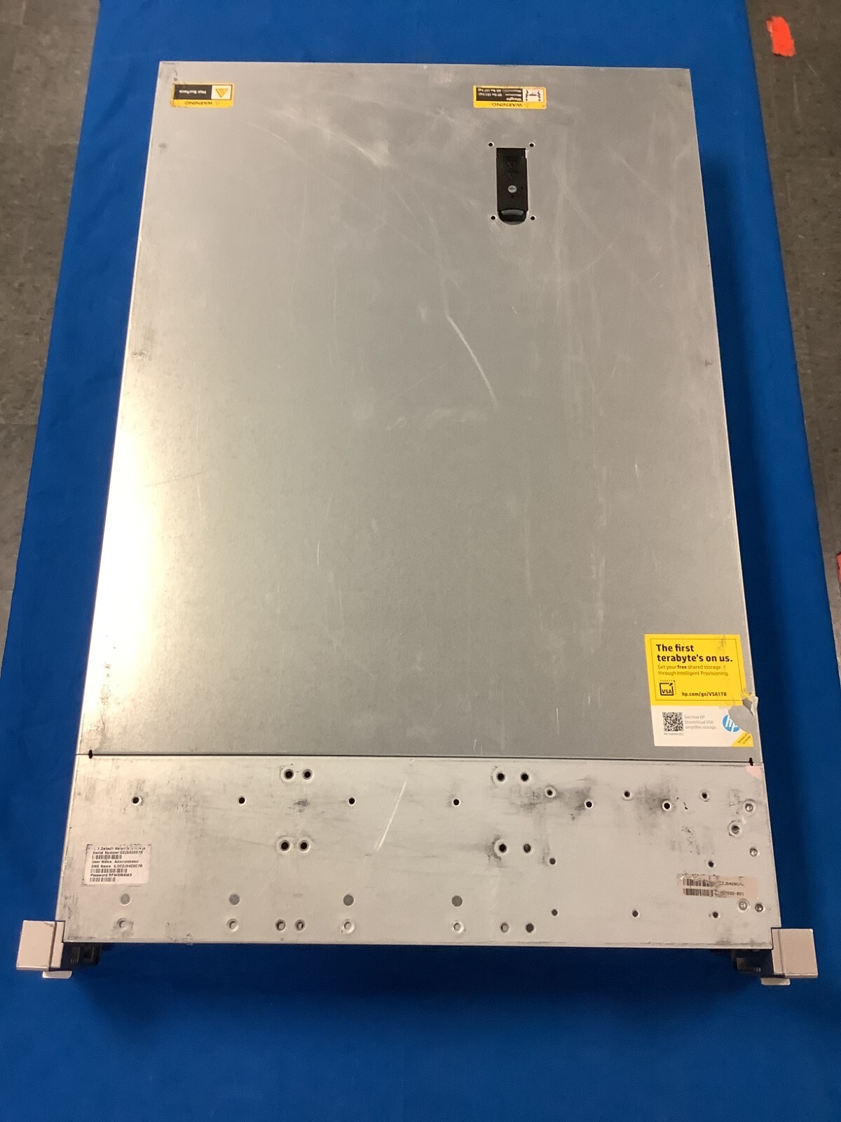 767032-B21 HP ProLiant DL380 Gen9 24x SFF CTO 775400-001