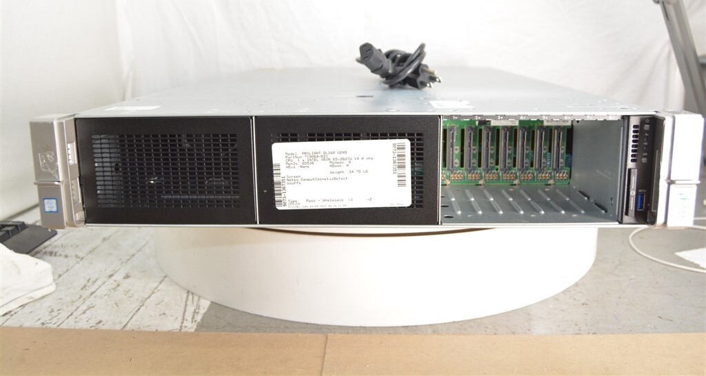 HP PROLIANT DL380 GEN9 2.5×8 Rack Server XEON E5-2640 V4 8GB NO RAID INCLUDED