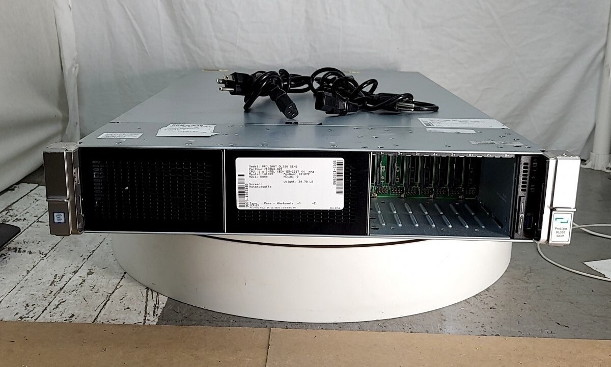 HP PROLIANT DL380 GEN9 8×2.5″ 719064-B21 Server XEON E5-2637 V4 128GB RAID