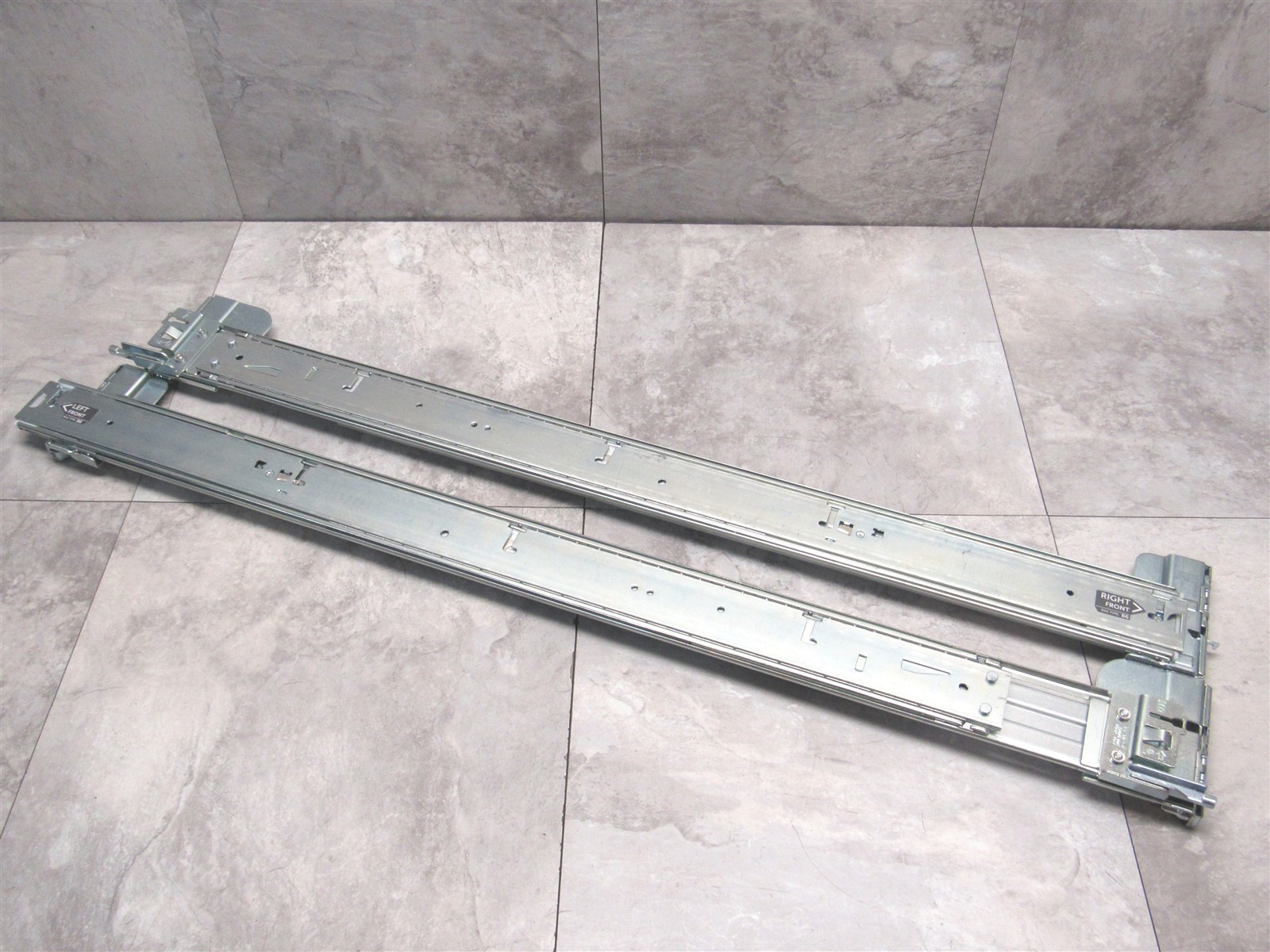 Dell PowerEdge R720 R720XD R730 R740 2U B6 Ready Rails R+L – FYK4G 61KCY