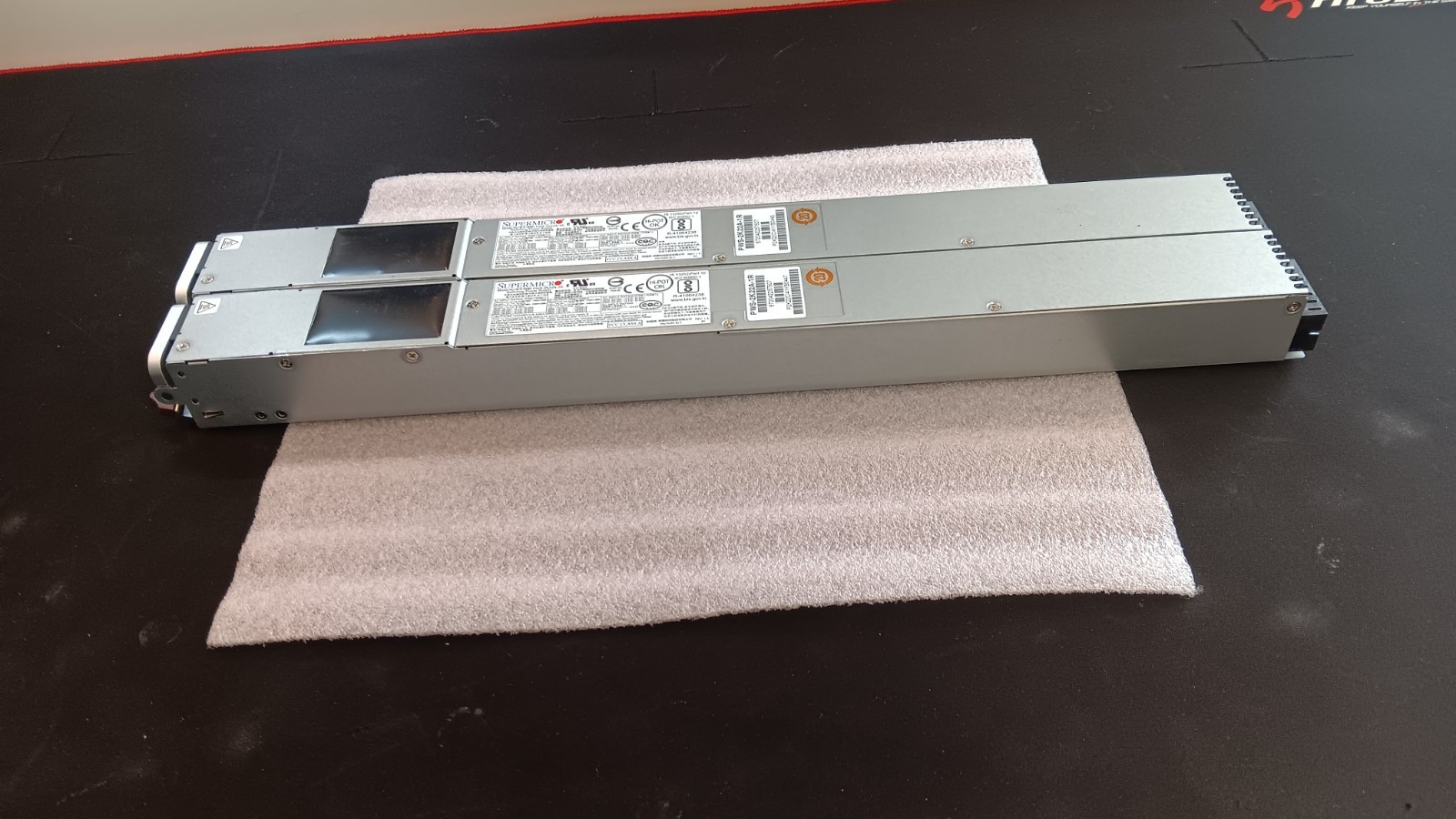 LOT OF 2 Supermicro PWS-2K22A-1R 2200W 1U Switching Server Power Supply