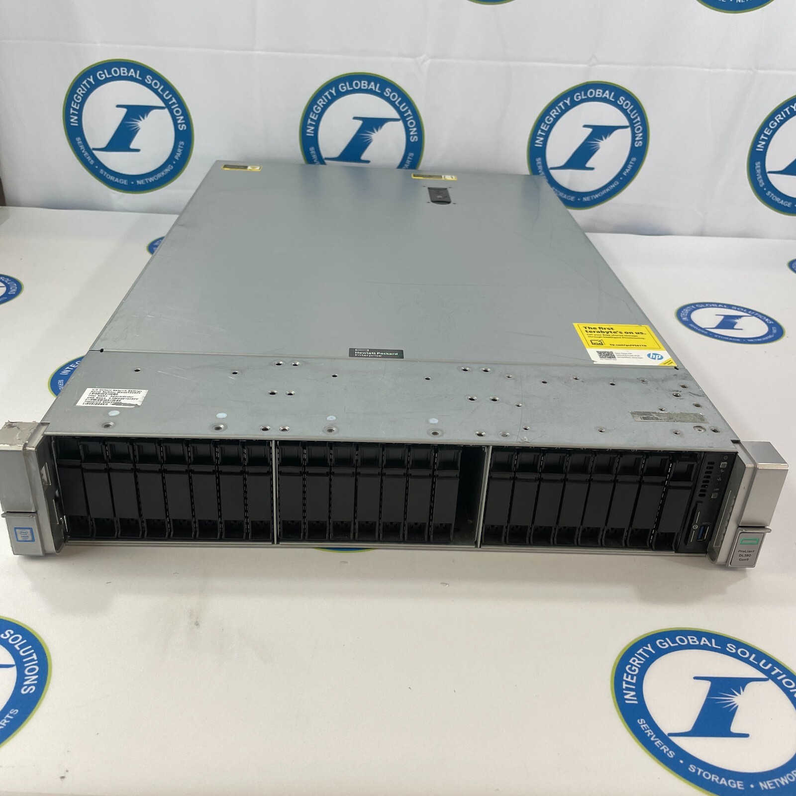 HP ProLiant DL380 Gen9 G9 24SFF – 2x 14C E5-2690 V4 2.6GHz 768GB RAM – No Drives