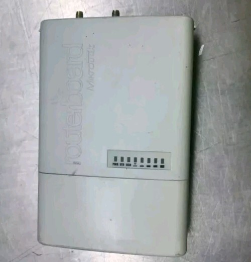 Mikrotik BaseBox 2 RB912UAG-2HPnD-OUT 2.4Ghz integrated AP/Backbone free ship