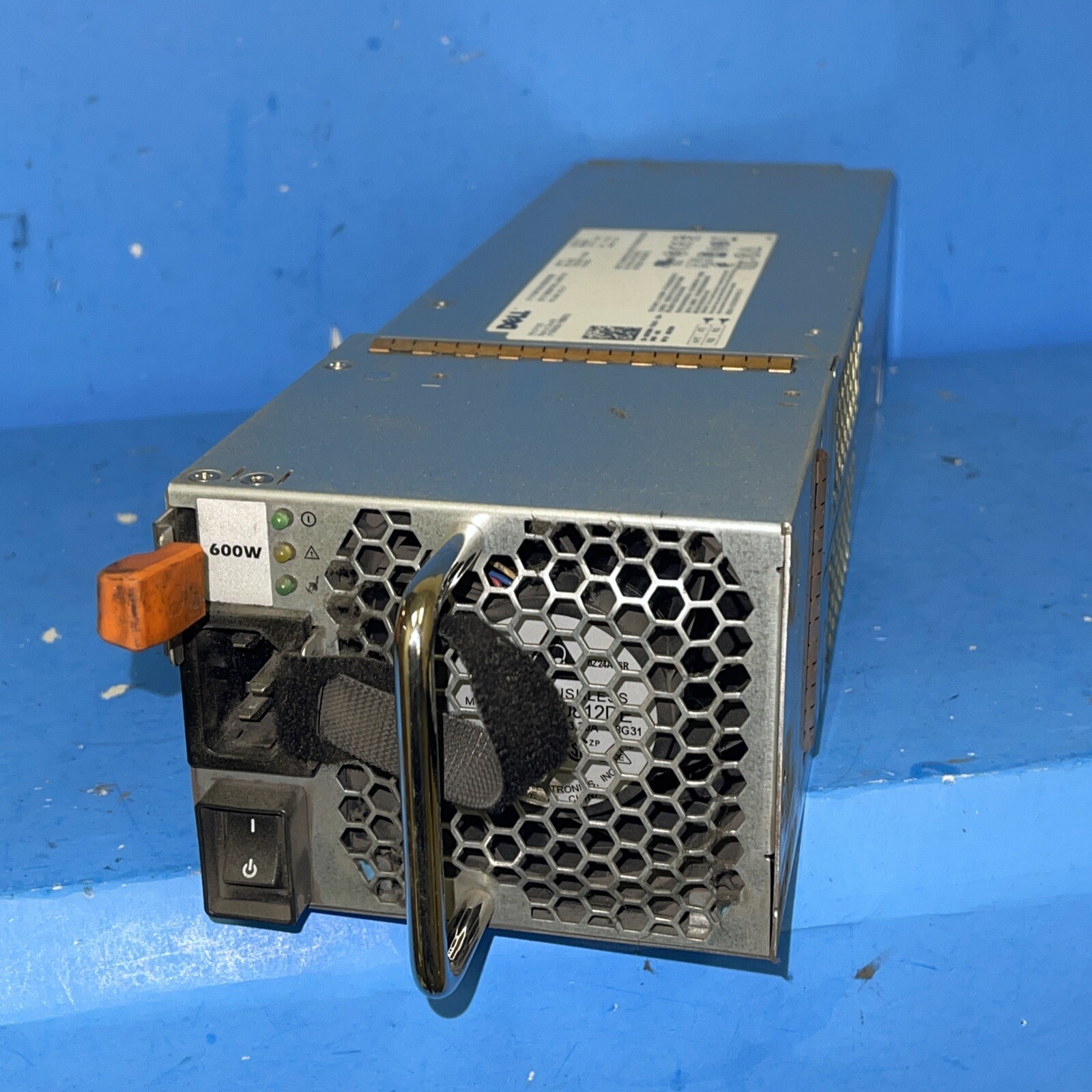 “LOT OF 2” DELL PowerVault  PS-3601–2D-LF  600W Server Power Supply 0GV5NH GV5N