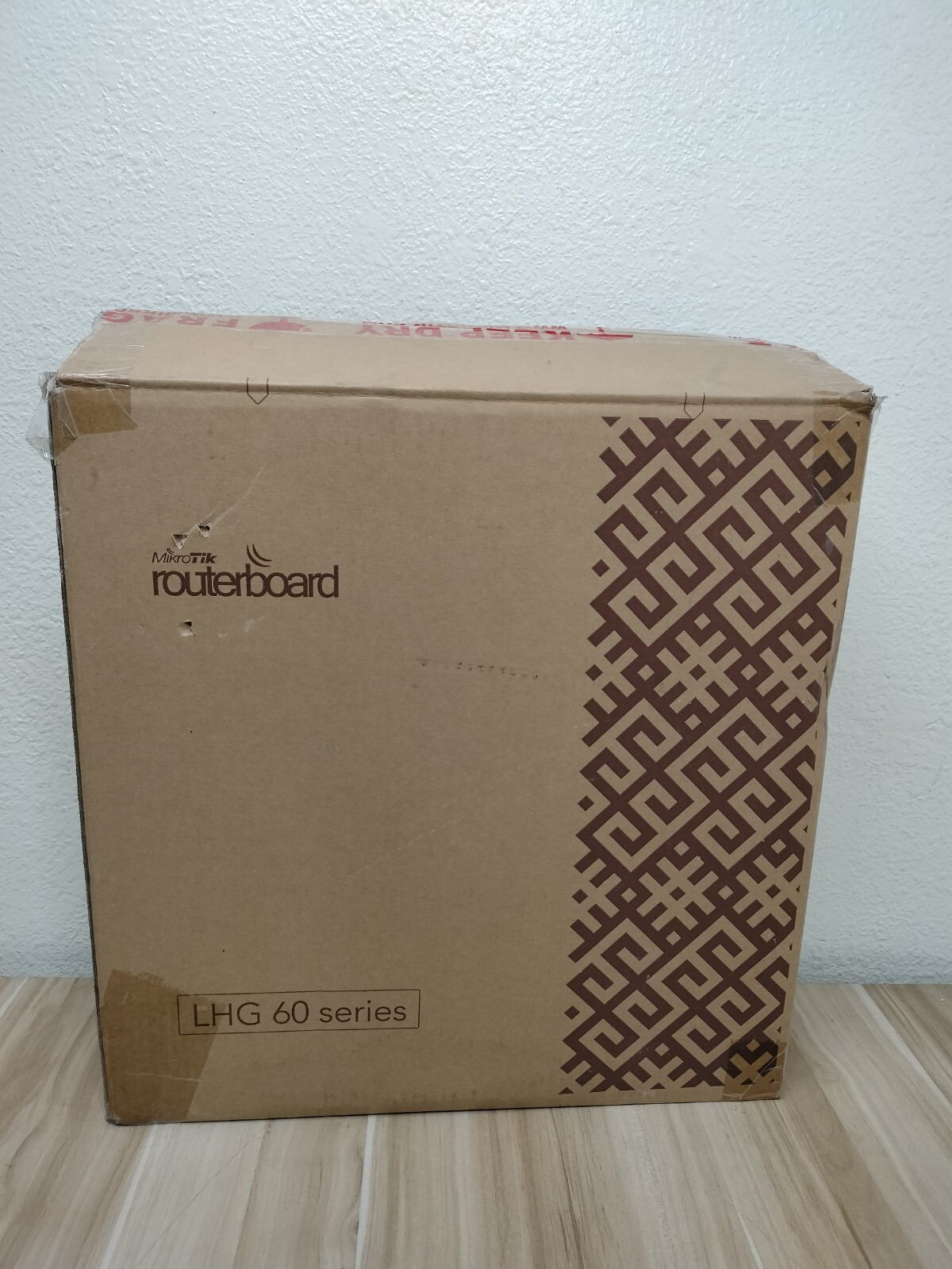 Mikrotik LHG Lite60 Base Station (RBLHG-60ad)