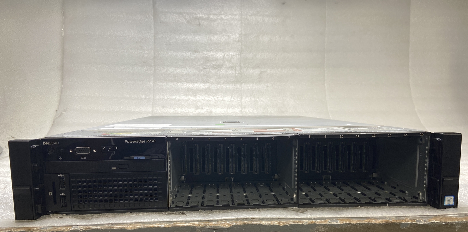 Dell PowerEdge R730 2U Server 2x Xeon E5-2650 v4 2.20GHz 64GB RAM NO HDD NO OS