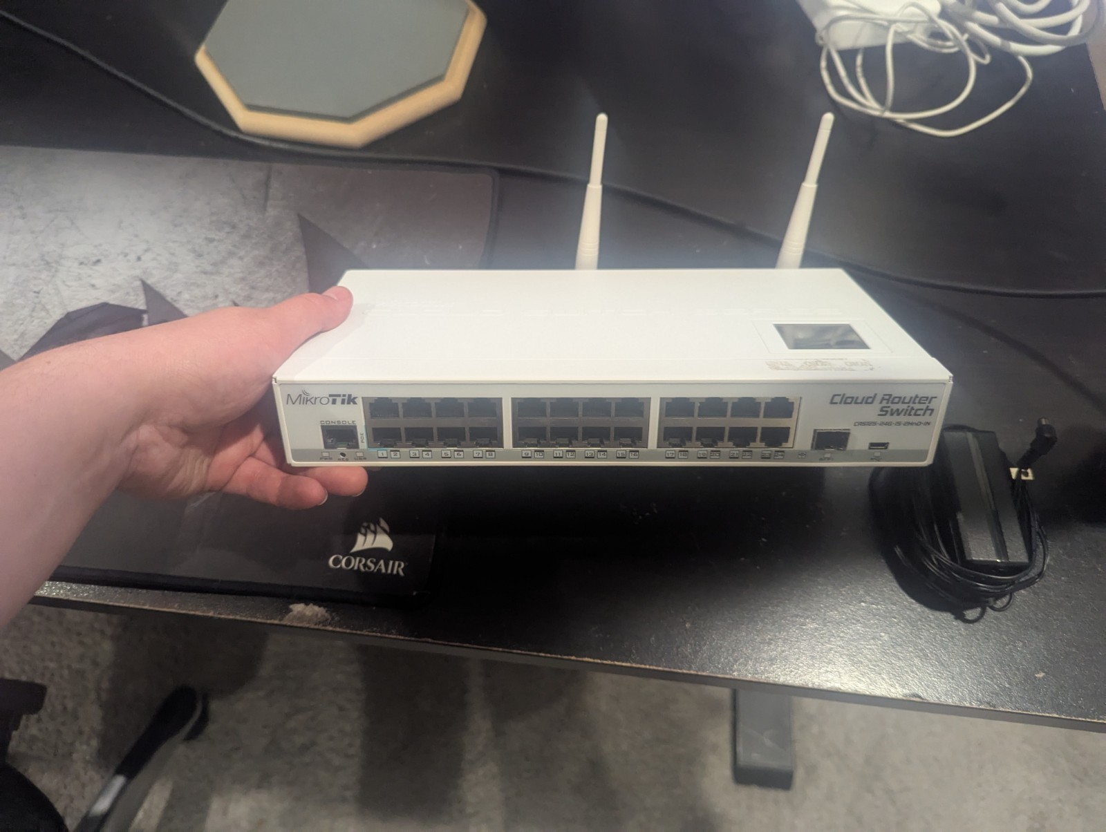 Mikrotik CRS125-24G-1S-2HnD-IN, Cloud Router Gigabit Switch