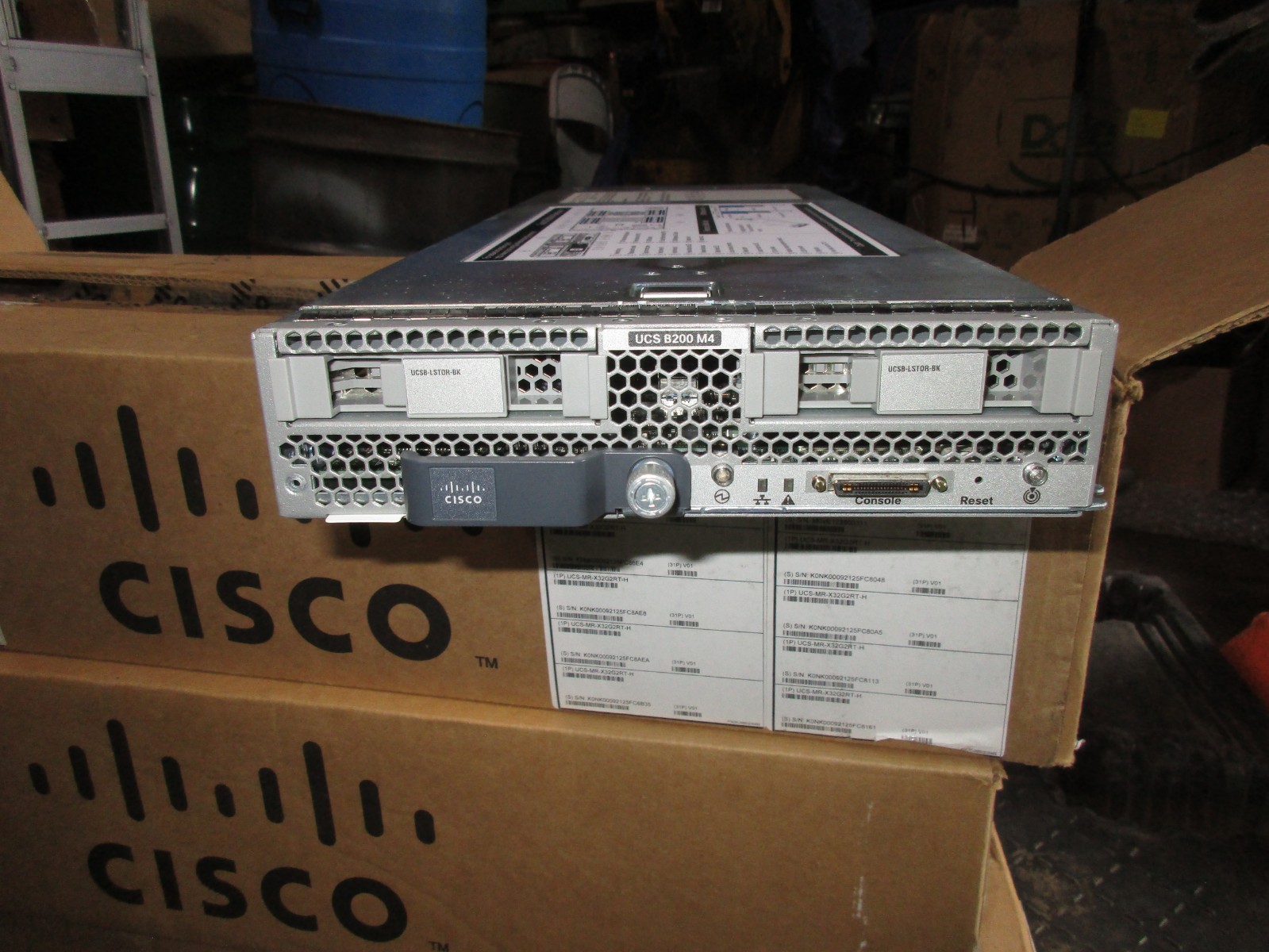 Cisco UCS B200 M4 Blade Server 28 CORE 2.6GHZ E5-2697 V3 MOTHERBOARD ,No Memory
