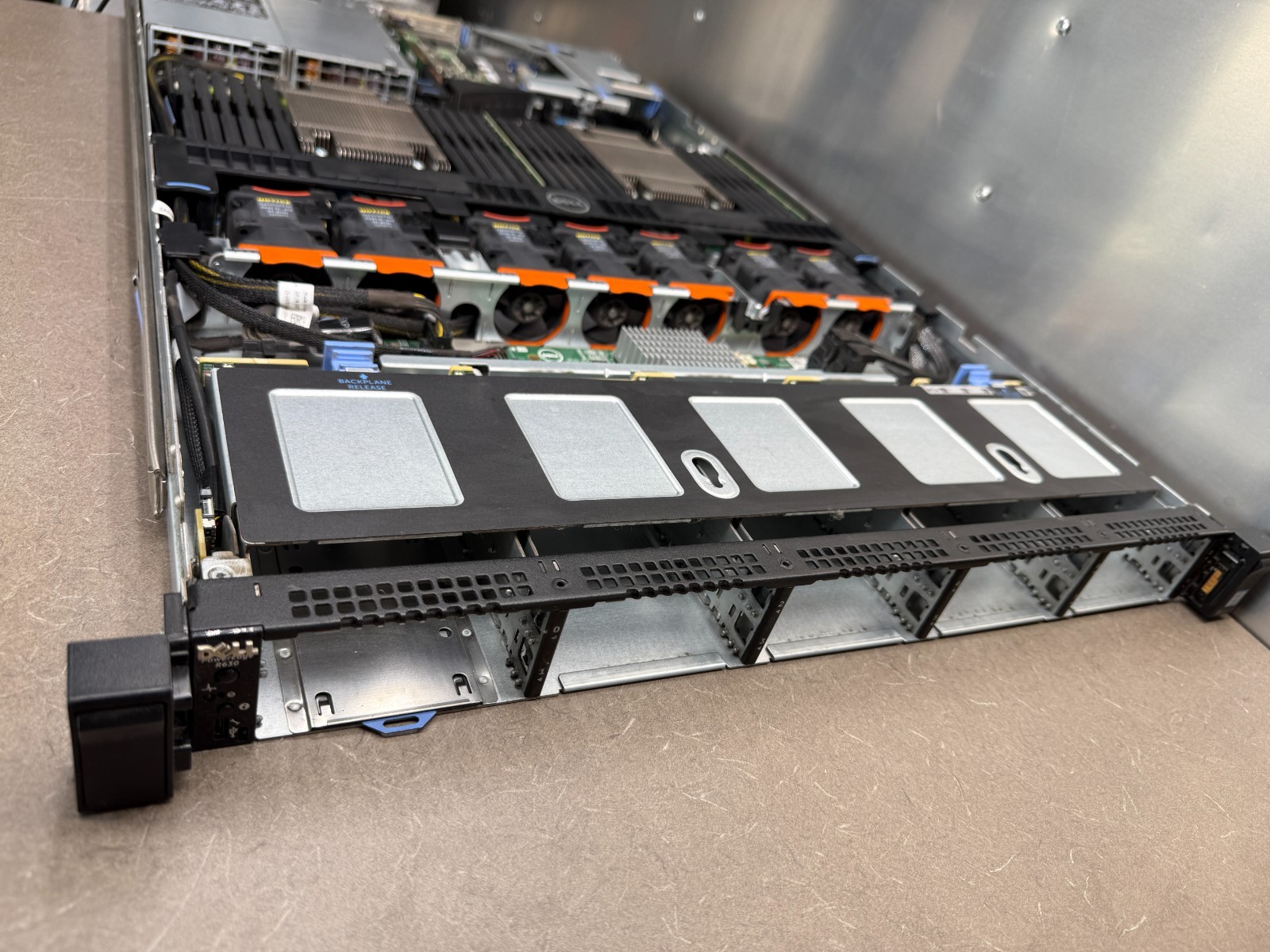 Dell PowerEdge R630, Dual Core 32GB RAM