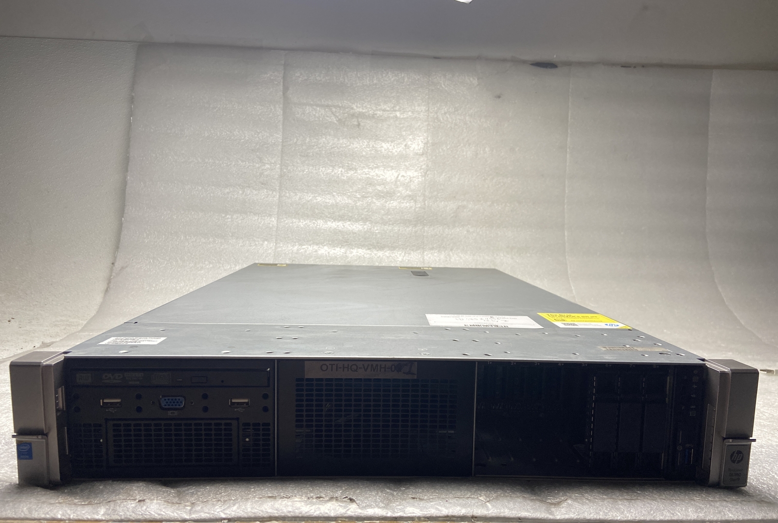 HP ProLiant DL380 Gen9 Server 2x Xeon E5-2609 v3 1.90GHz 96GB RAM NO HDD NO OS