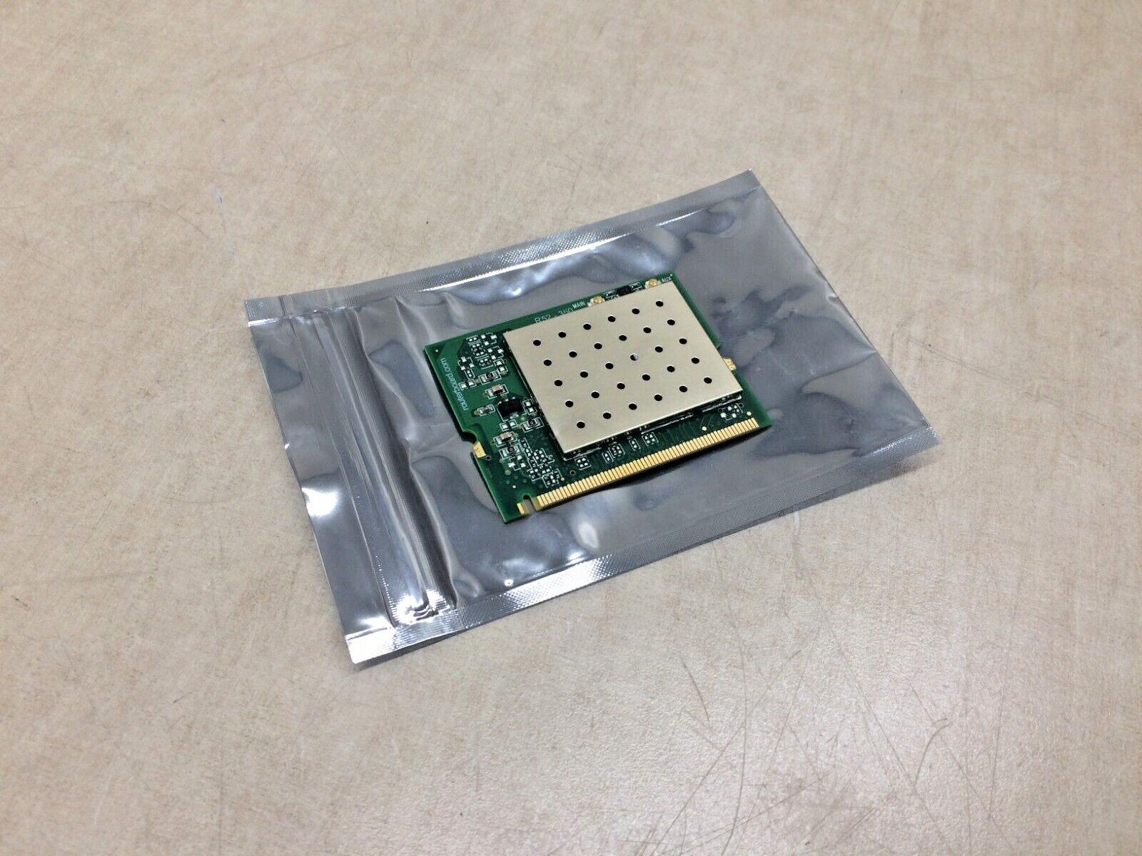 MikroTik RouterBOARD R52-350 mini PCI Wireless Network Dual Adapter TV7R52-350