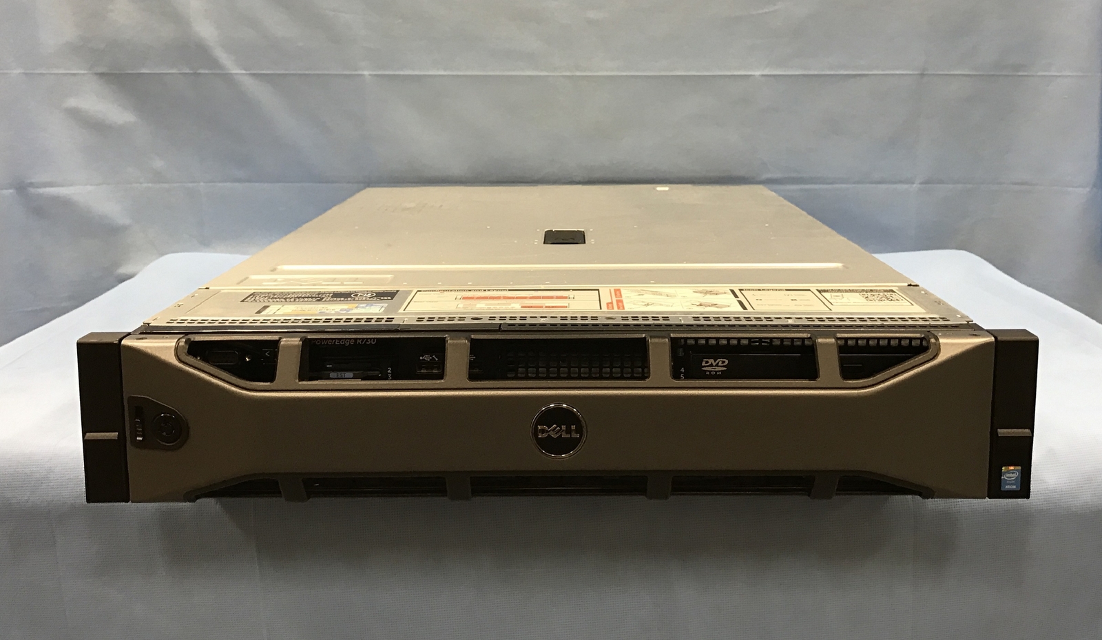 Dell PowerEdge R720 8x 3.5” 2U Server 2x 10 Core E5-2680v2 2.8GHz 32GB RAM H710