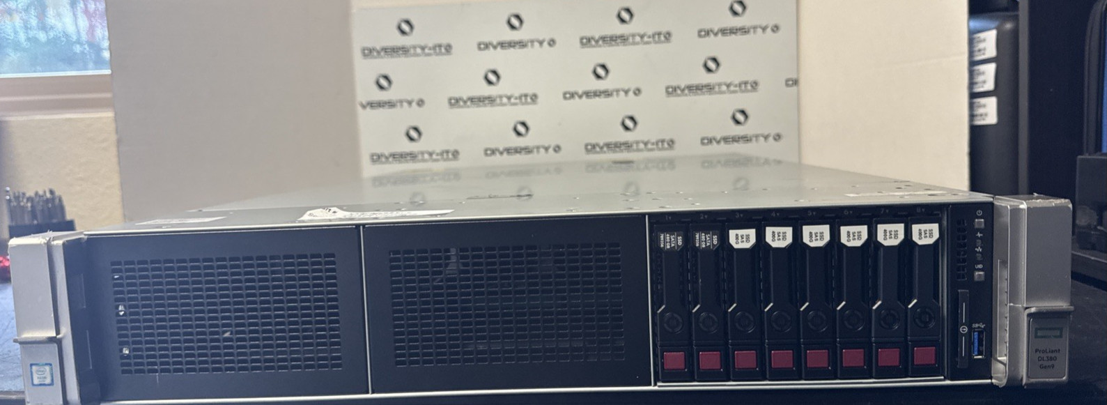 HP Proliant DL380 Gen 9 w/ 128gb RAM(4x32gb)