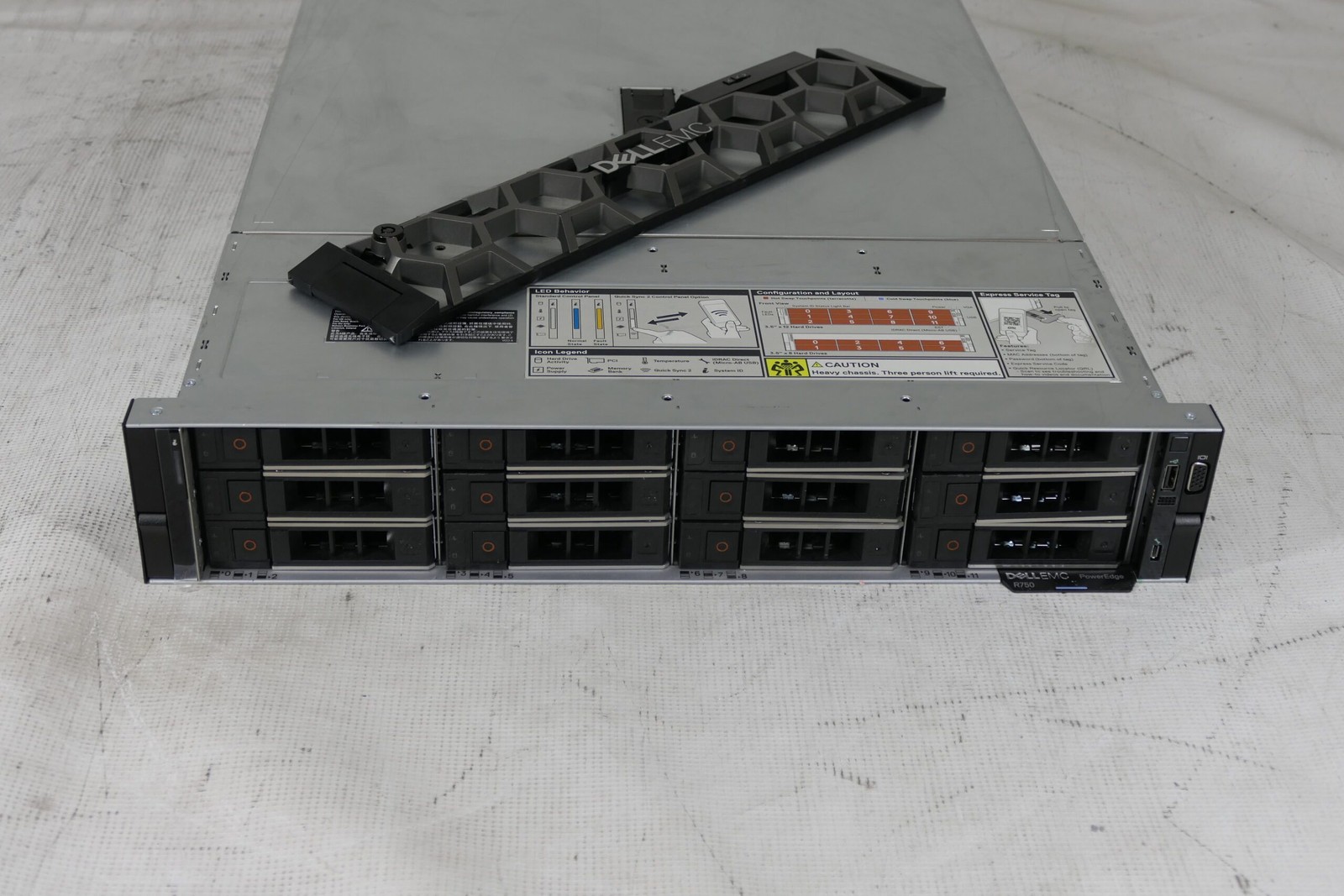 Dell PowerEdge R750 12LFF + 4SFF Gold 6336Y 2.4Ghz 256gb RAM H755 2x 1400w