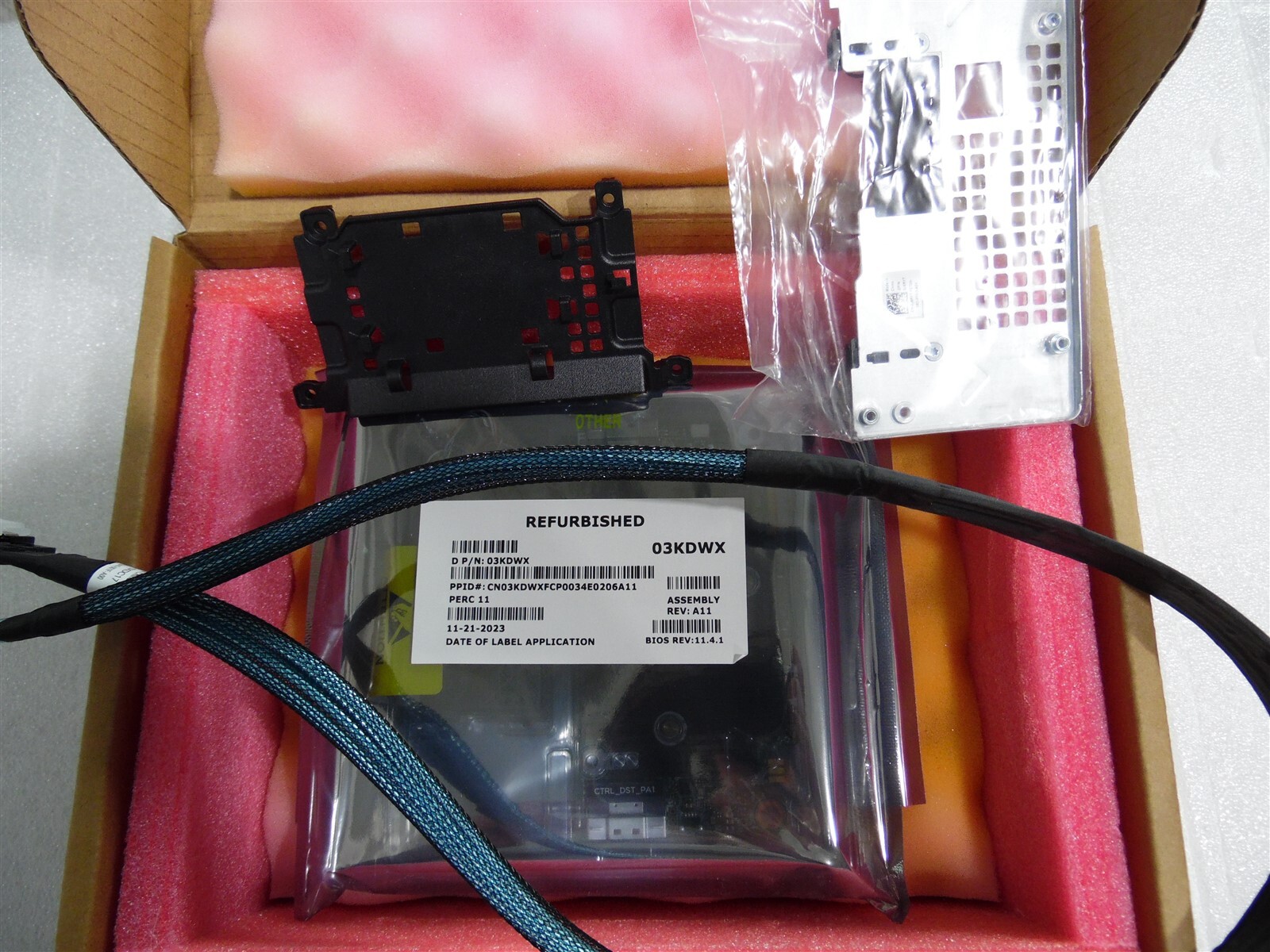 DELL POWEREDGE R750 16 BAY SFF SERVER H755 PERC RAID 3KDWX WW0C4 MMRY6 CABLE KIT