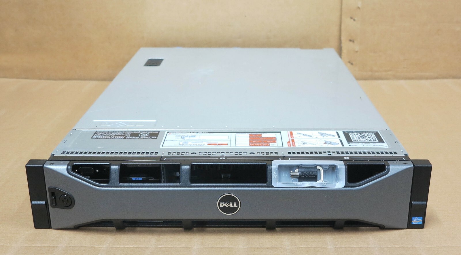 Dell PowerEdge R720 2x 8-C E5-2650 2GHz 64GB Ram 16x 2.5″ Bays H710P 2U Server
