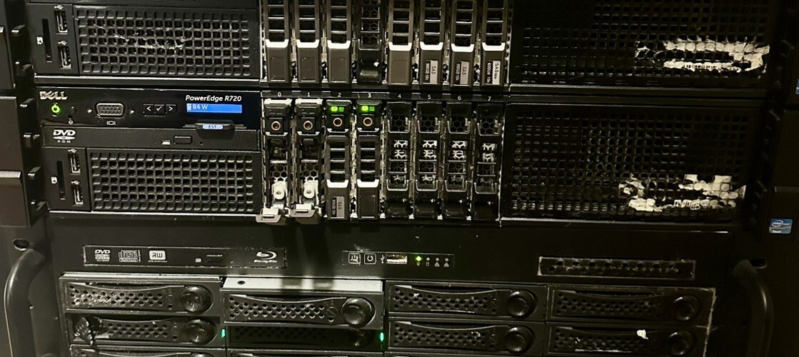 Dell PowerEdge R720 2x Xeon E5-2697 v2 2.7GHz 128GB RAM INCL SLIDING RAILS