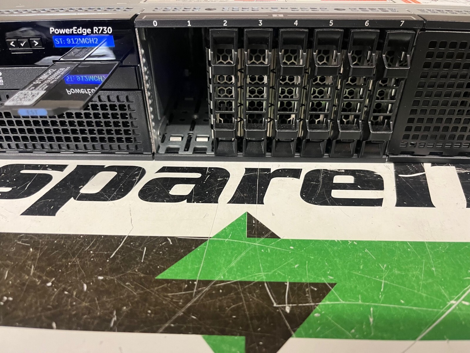 Dell PowerEdge R730 8SFF 2x E5-2640 v4 2.4GHz 10C, H730 2x 750W PSU No memory