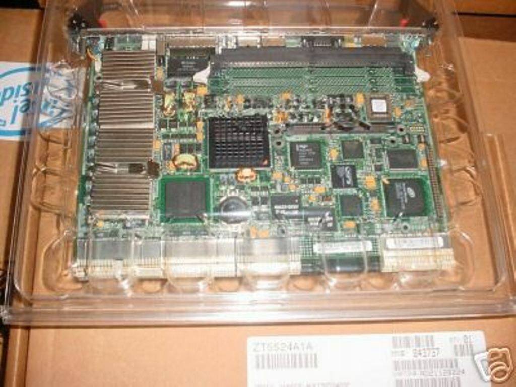 Intel Lucent NetStructure Dialogic ZT 5524 CPCI System Master Processor Board