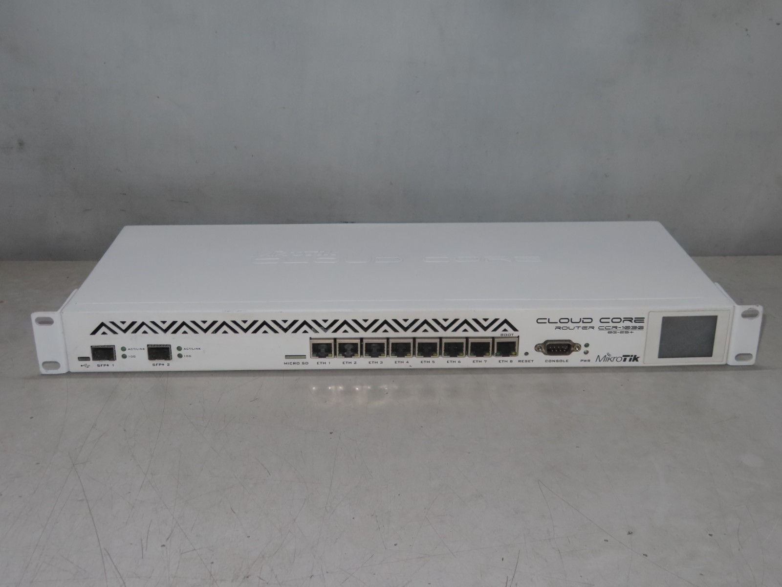 MikroTik CCR1036-8G-2S+EM Cloud Core Router