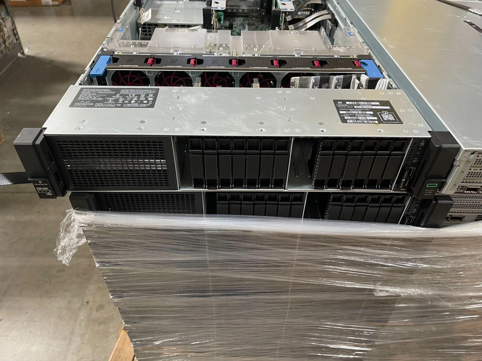 HP ProLiant DL380 G10 Server 2x Gold 6138 40C 512GB RAM 16 Bay 2X 500w PSU RAILS
