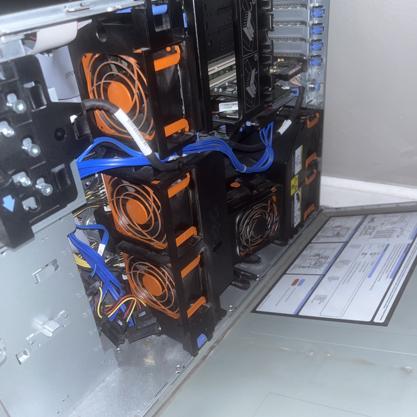 Dell PowerEdge 1900 Server