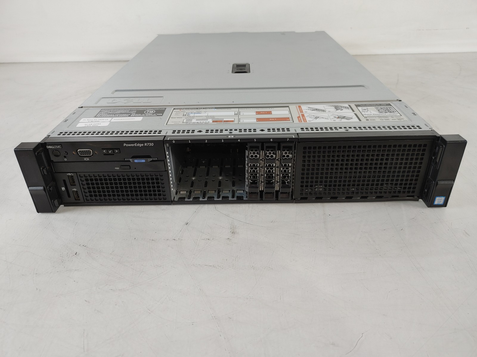 Dell PowerEdge R730 2.40 GHz Intel Xeon E5-2620 v3 32 GB DDR4 Server