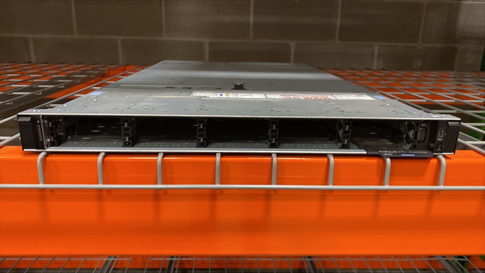Dell PowerEdge R640 10SFF (8 NVME)-2x Intel Xeon 6226,H740p, Rails No Mem/Drives
