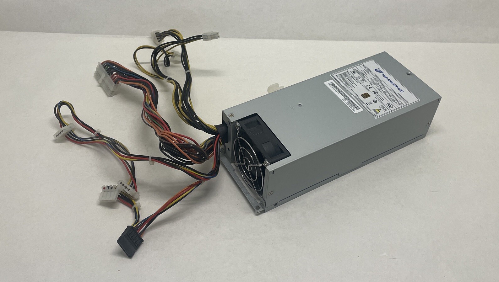 FSP FSP500-702UH 500W 2U Switching Power Supply 100-240V 0.8-4A