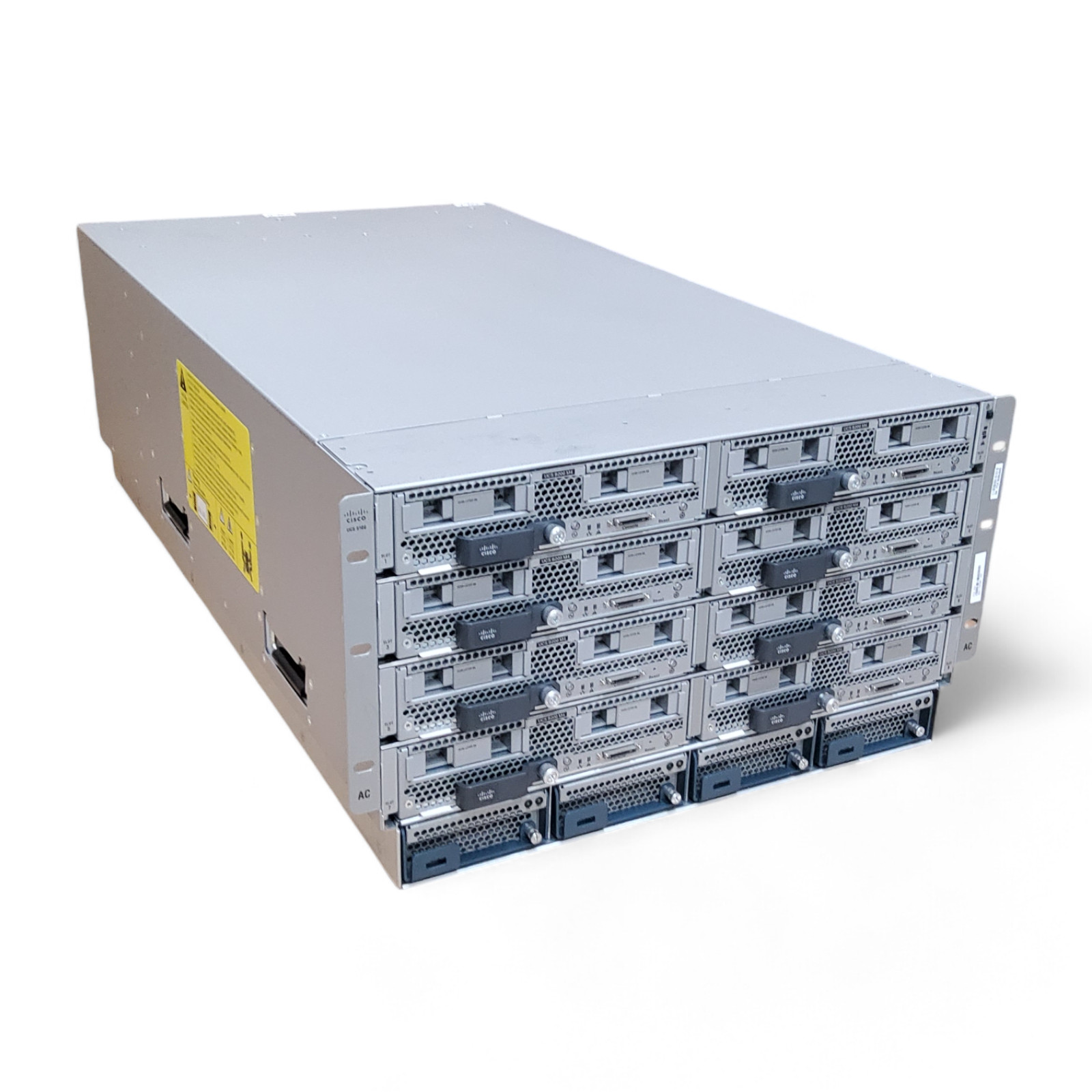 Cisco UCS 5108 Blade Server Chassis 8x UCS-B200-M4 2x UCS 2204 NO CPU NO Memory