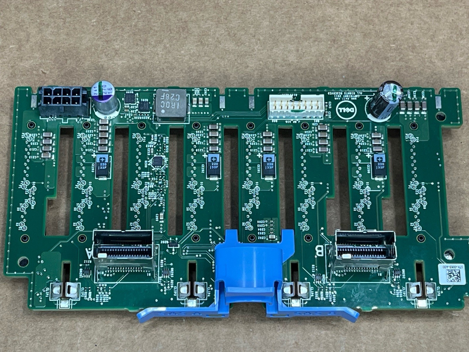 GENUINE DELL POWEREDGE R820 2.5″ x 8 SFF HDD BACKPLANE 22FYP J2C2D 022FYP