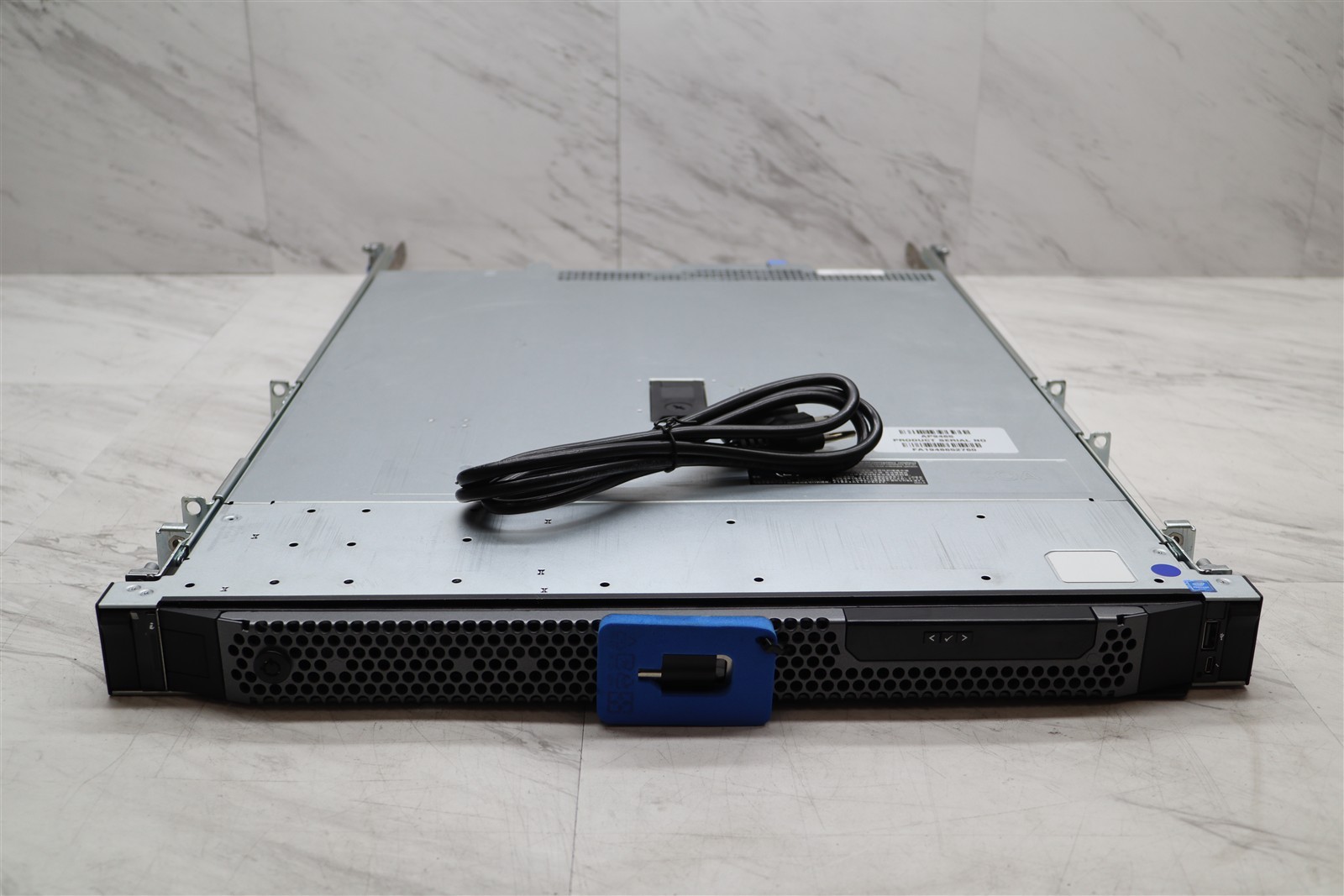 APC AP9465 Intel Pentium Gold G5500 3.8GHz 16GB Server 250W w/ Rails Power Cable