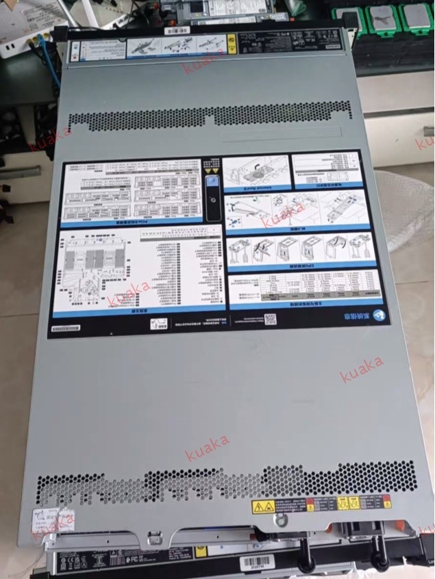 Lenovo ThinkSystem SR665 Server 24X2.5″(8XNVME)/9400-16i/2X1800W EPYC 7002/7003