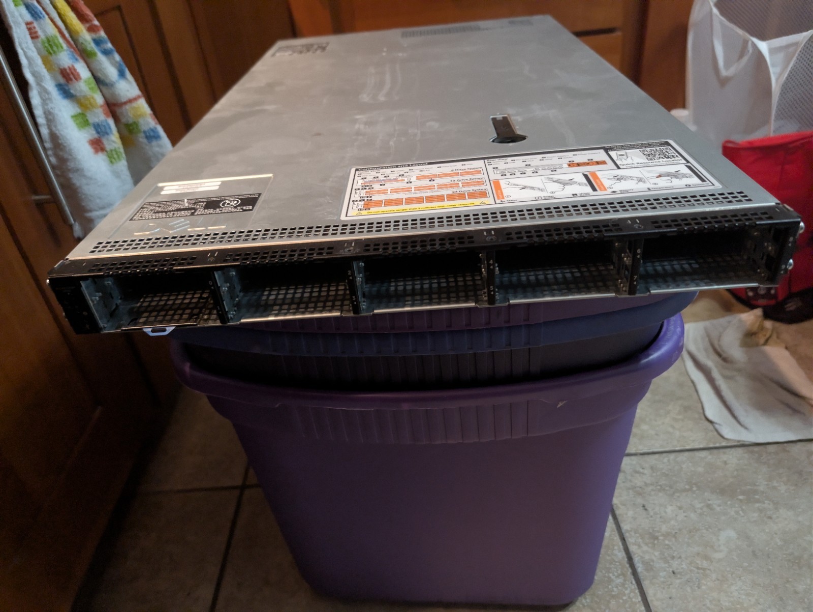 Dell PowerEdge R630 10SFF 128 gigs of ram two xeon 28 cores