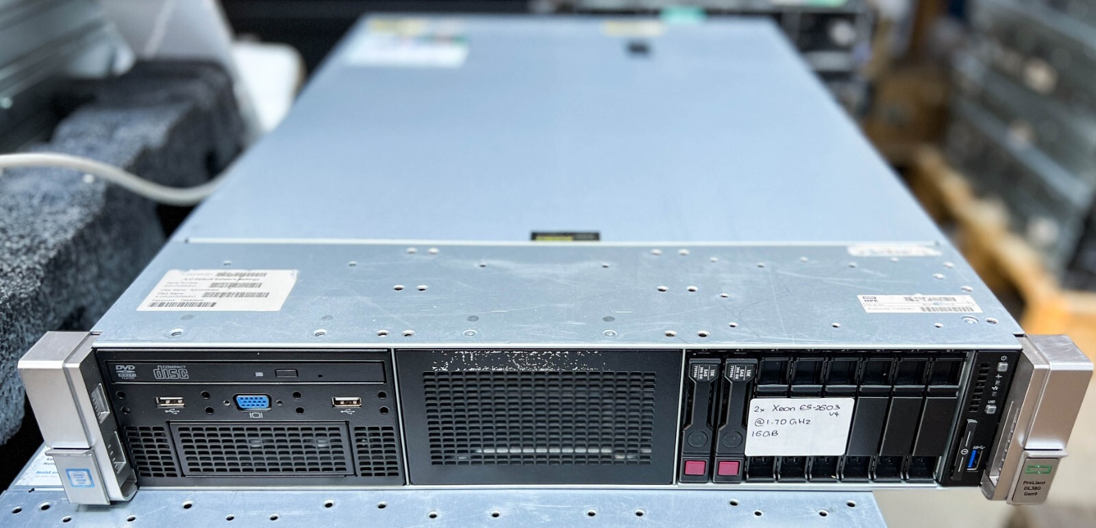 HP ProLiant DL380 Gen9 | 2x Xeon E5-2603 v4 P440AR Raid @1.7GHz 16GB 2x300GB SAS