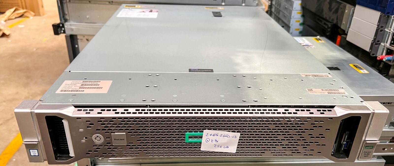 HP ProLiant DL380 Gen9 2x Xeon E5-2650 v3 @2.3GHz 256GB Ram 2x 300GB SAS 2.5″