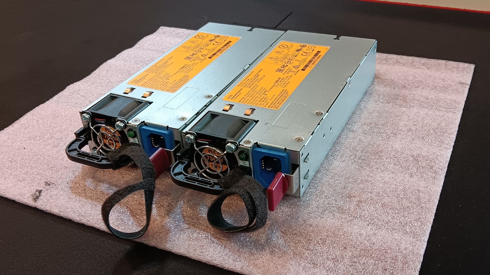 Lot of (2) HP 750W Server Power Supply HSTNS-PL29 643932-001