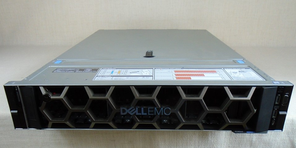 Dell PowerEdge R740XD 2U 28x 2.5″ CTO Rack Server – 2x Heatsink, 2x 1100W, iDRAC