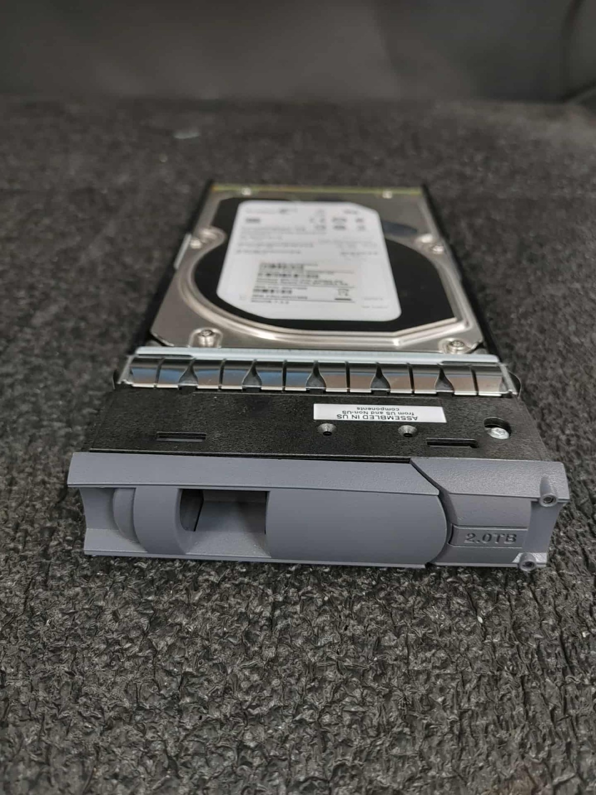 NetApp 2TB 108-00270+A0 X-306A-R5 ST2000NM0011 SAS 3,5″ Server Hard Drives