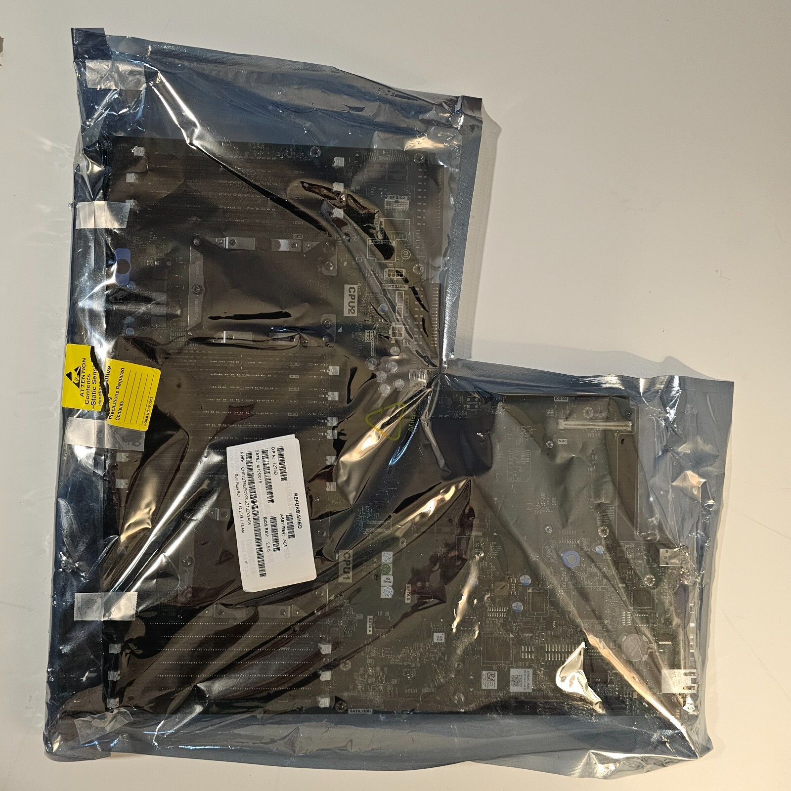 Dell EMC PowerEdge R740 R740XD – LGA 3647 –  ONE OR BOTH BUTTONS INCLUDED- RARE