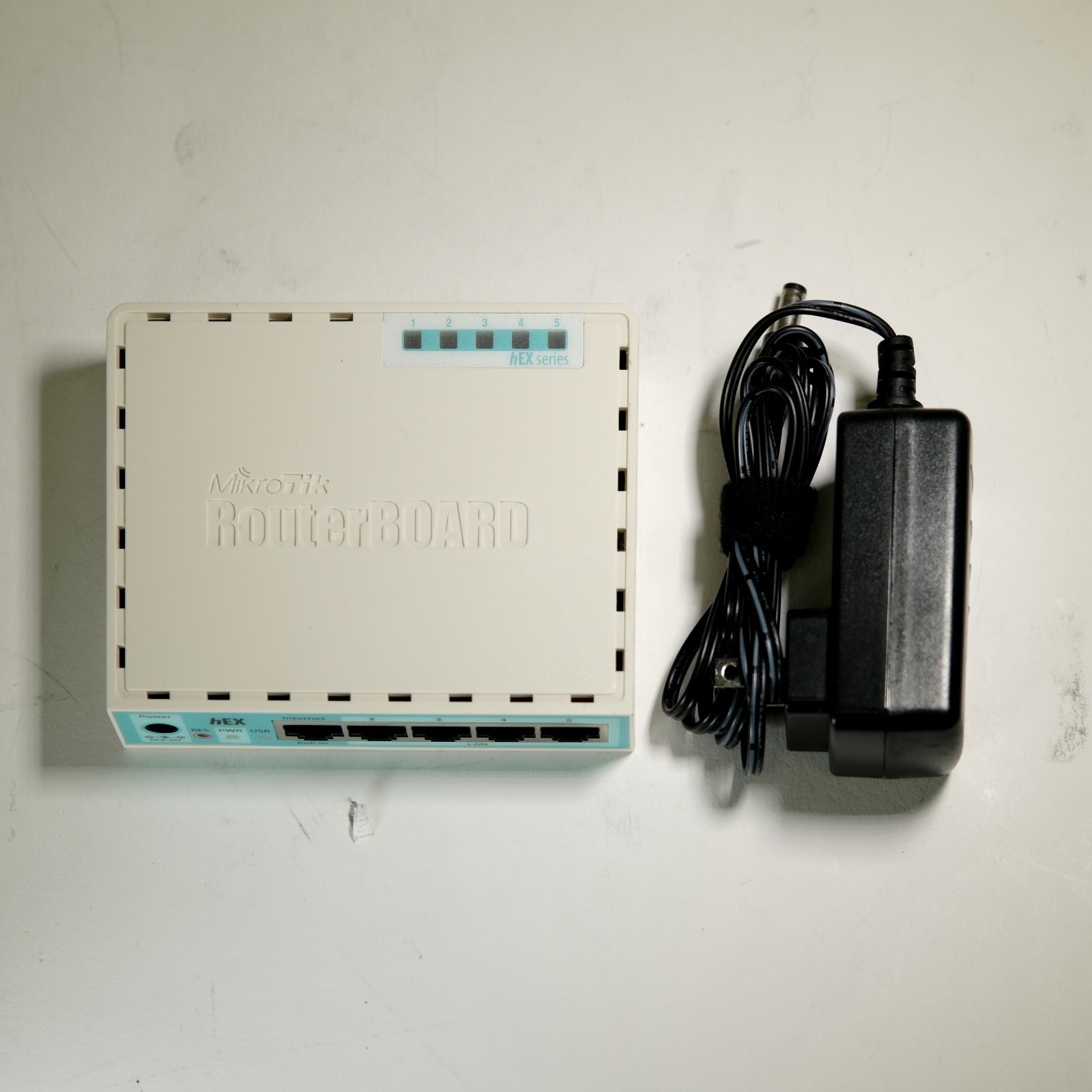 MikroTik hEX Series RB750Gr2 5 Port Routerboard