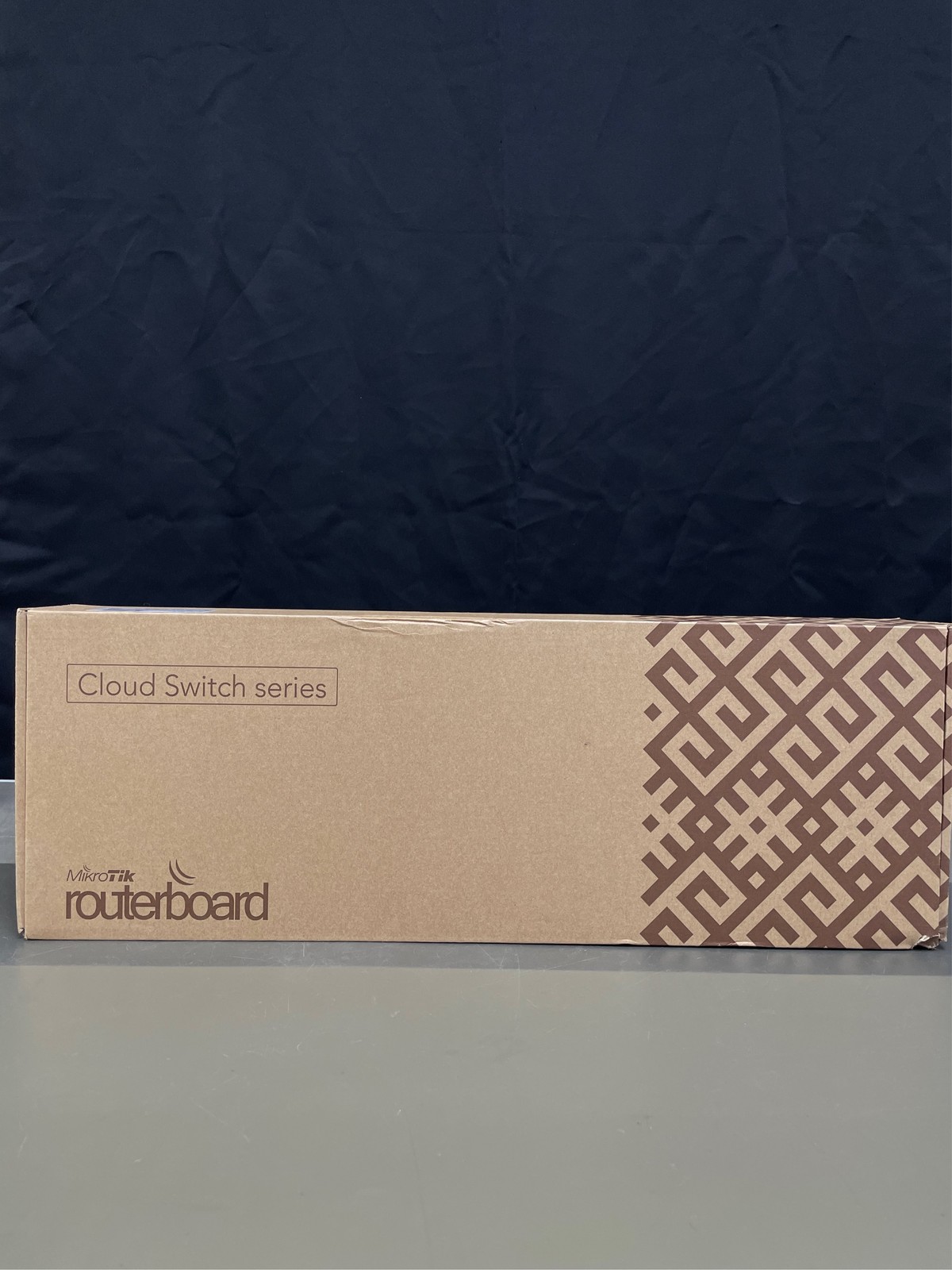 Mikrotik CRS326-24G-2S+RM Cloud Router Switch 326-24G-2S+RM 24 Gigabit port swit