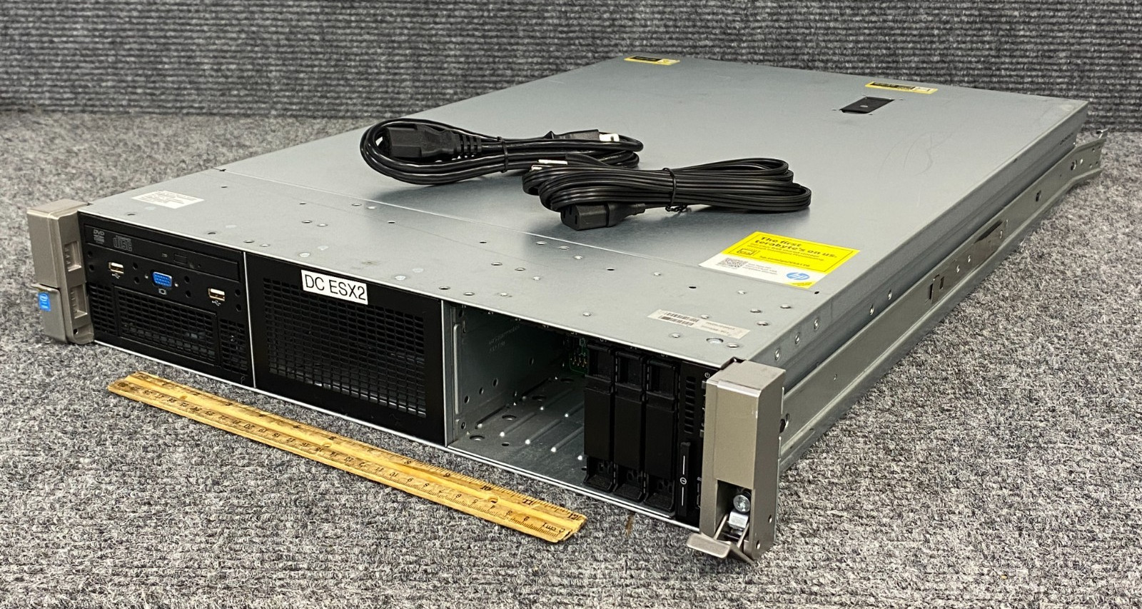 HP ProLiant DL380 Gen9 Server w/ 2x Xeon E5-2640, 32GB + RAID, 331T (As Is)