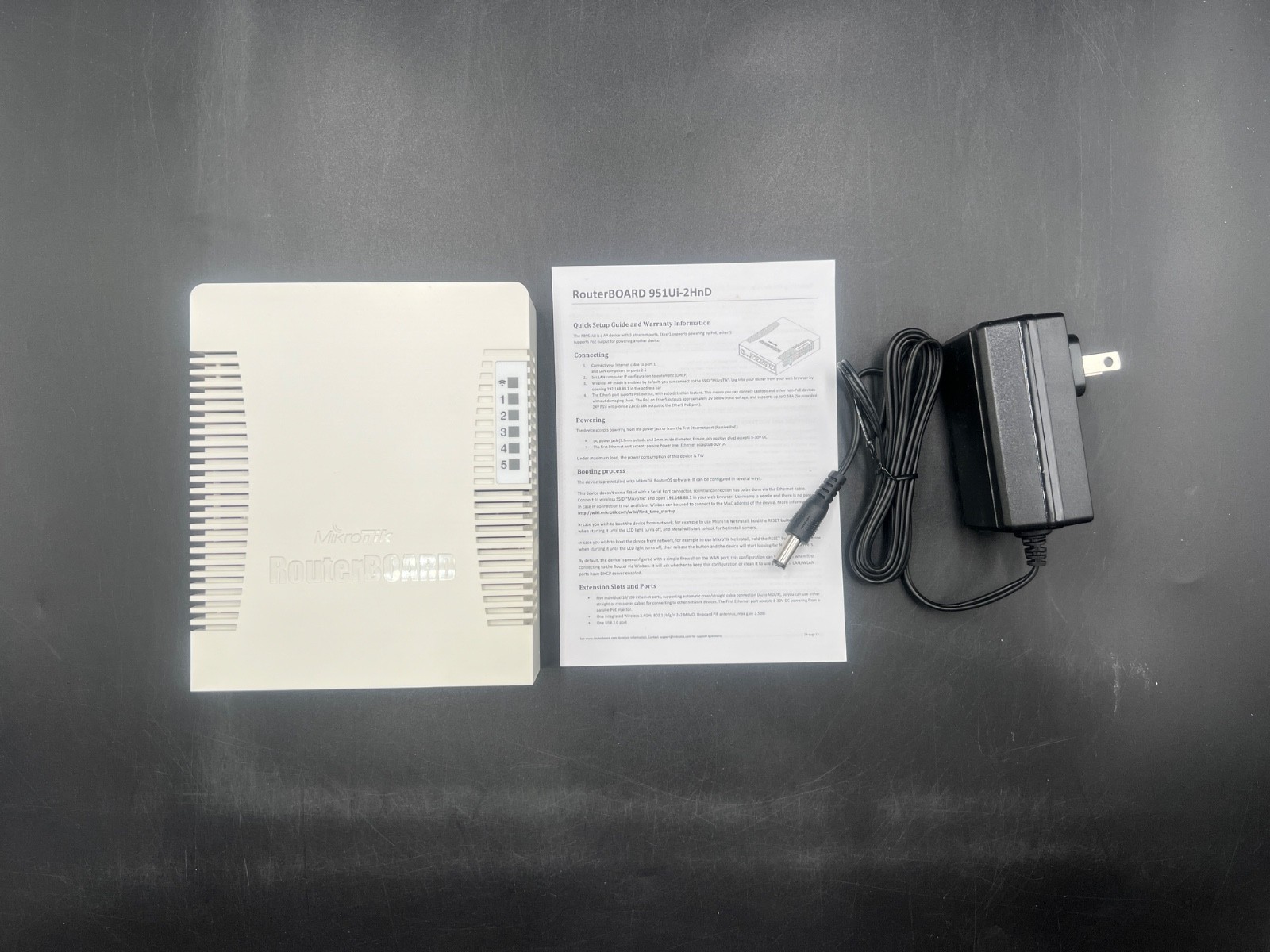 MikroTik RB951Ui-2HnD 1000mW 5-Port Wireless Access Point